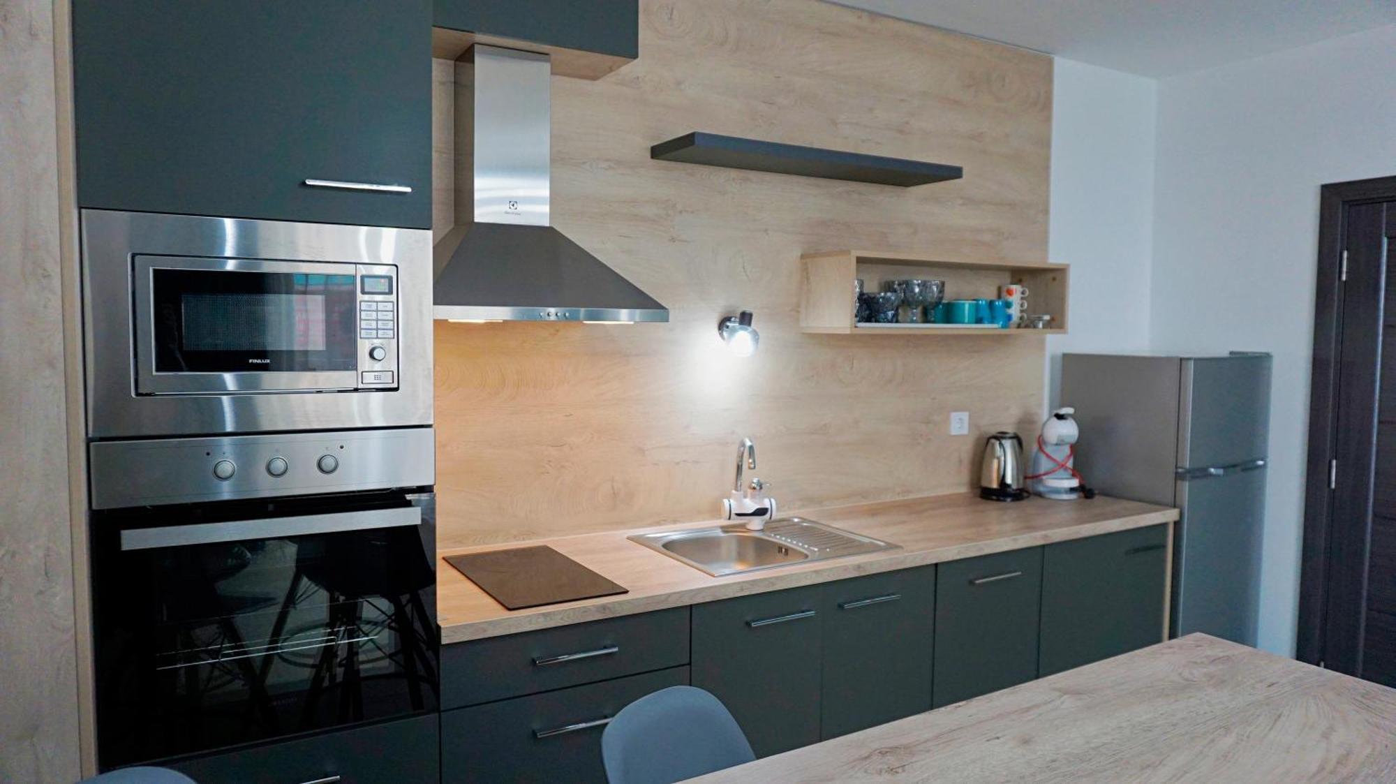 Апартаменти Атеа На Плажа - Apartments Atea On The Beach Obzor Εξωτερικό φωτογραφία